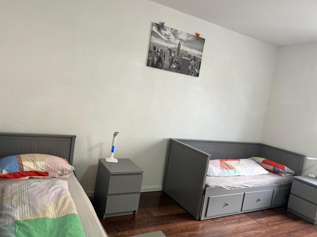 Modernes 5 , 6 Und 7 In * Bochum
