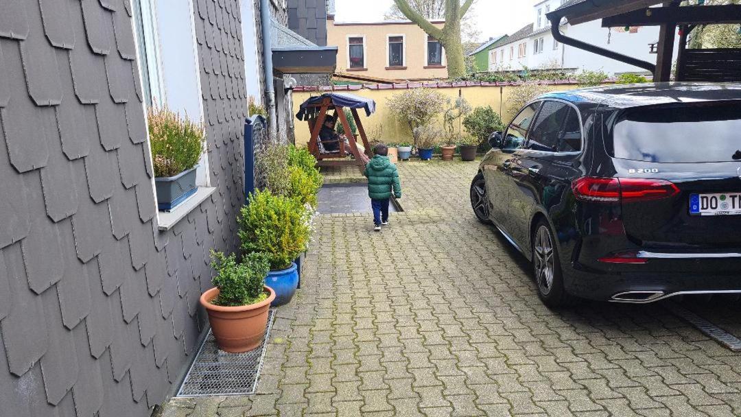 Modernes 5 , 6 Und 7 In Bochum